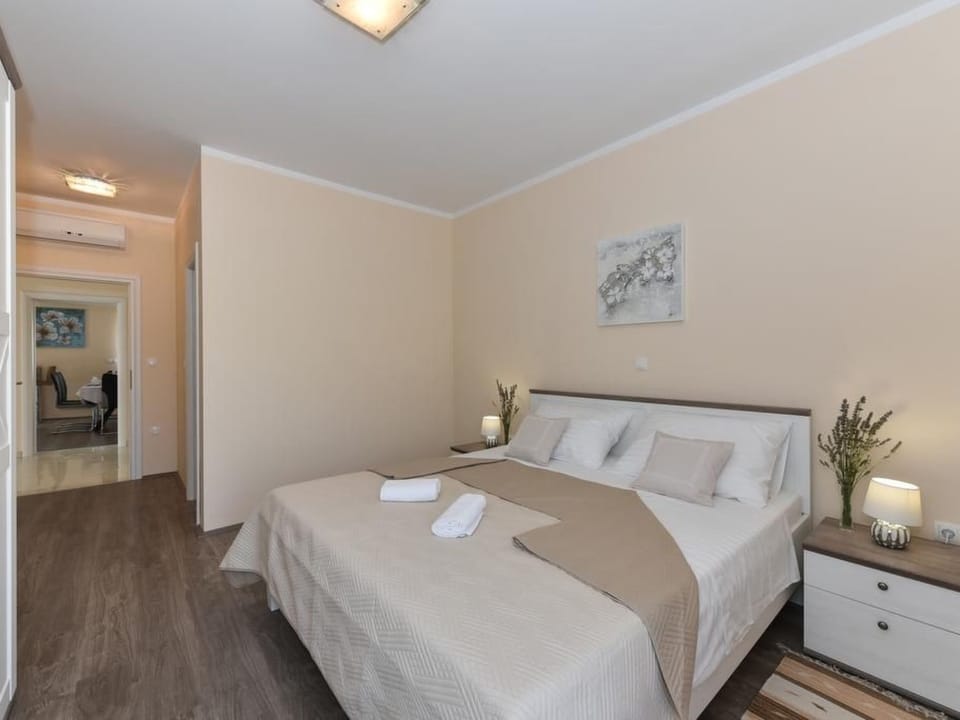 Villa mit Garten, Grill und Terrasse Vacation rental in Zadar County