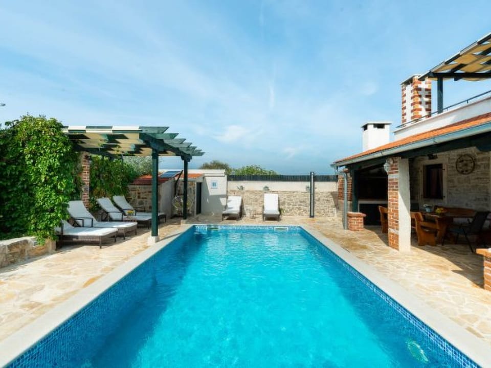 Stone Villa Mia with pool Vacation rental in Šibenik-Knin County, Croatia