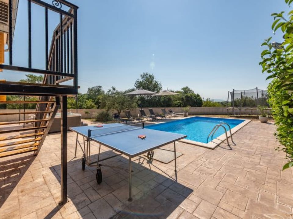 Holiday house Tina with jacuzzi and pool Vacation rental in Šibenik-Knin County, Croatia