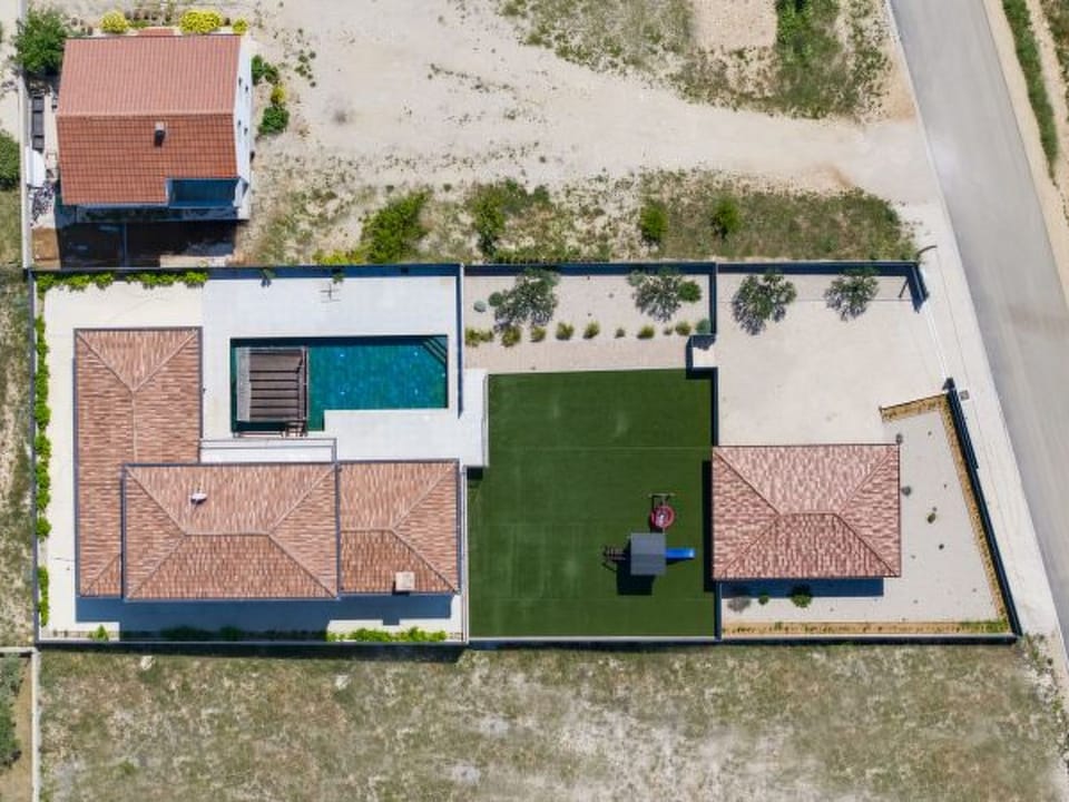 Magnificent Villa Oasis with extra large heated po Vacation rental in Šibenik-Knin County, Croatia