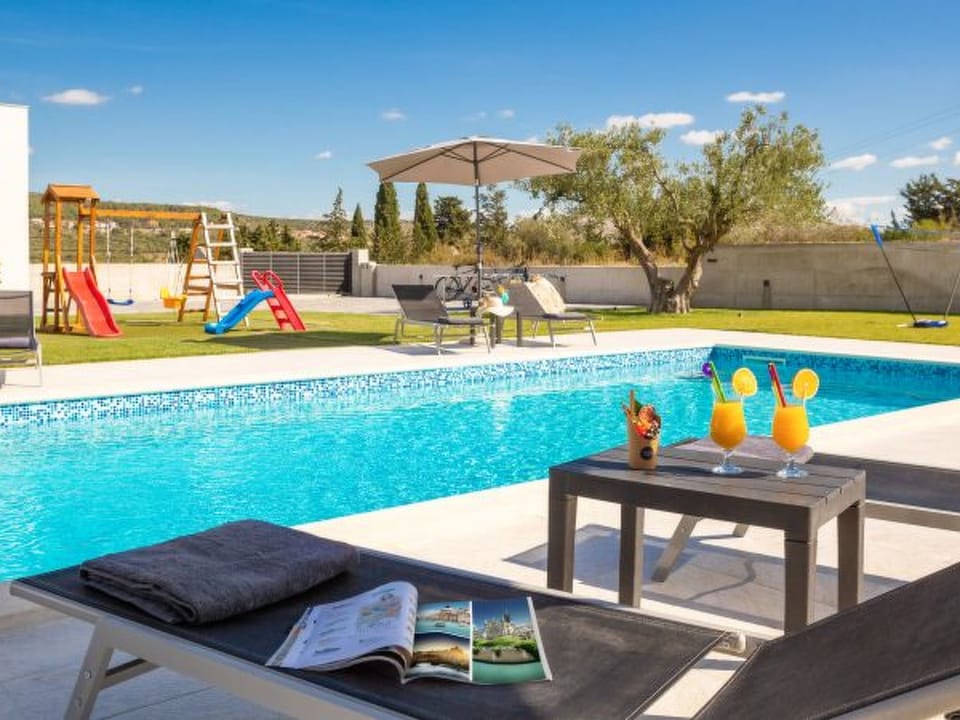 Villa Lacus in Vrana with pool Vacation rental in Šibenik-Knin County, Croatia
