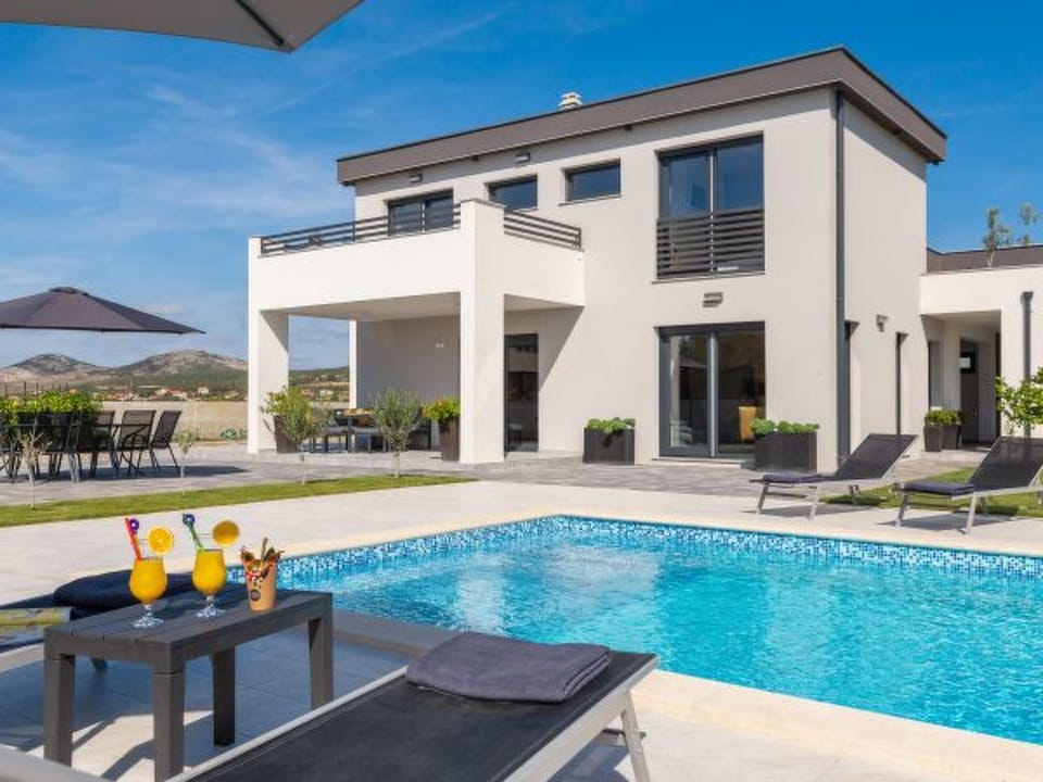 Villa Lacus in Vrana with pool Vacation rental in Šibenik-Knin County, Croatia