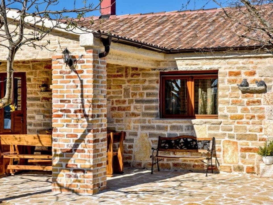 Villa Bona Gespanschaft Zadar Vacation rental in Šibenik-Knin County, Croatia