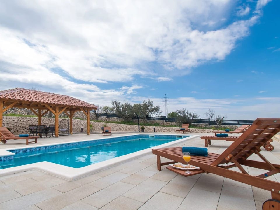 Villa Natura Piedra bei Sibenik Vacation rental in Šibenik-Knin County, Croatia