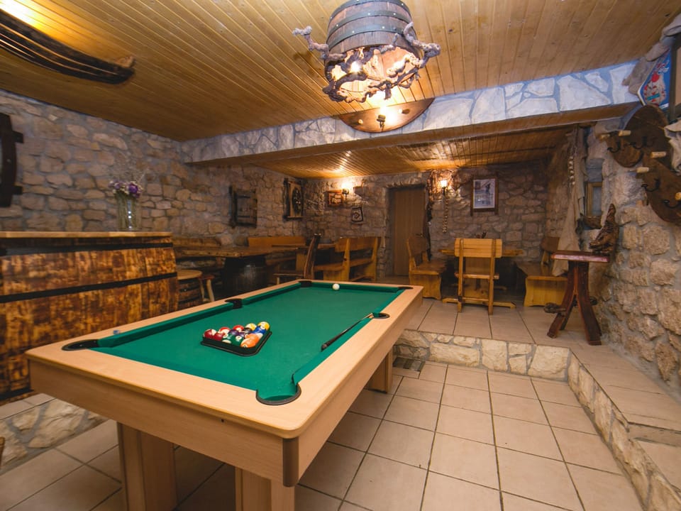 Villa mit beheiztem Pool Vacation rental in Šibenik-Knin County, Croatia