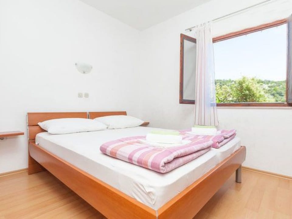Appartement mit überdachter Terrasse Apartment in Šibenik-Knin County, Croatia