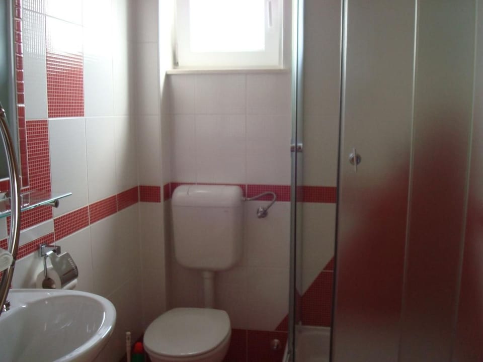 Appartement in Zečevo Rogozničko mit Großem Balkon Apartment in Šibenik-Knin County, Croatia