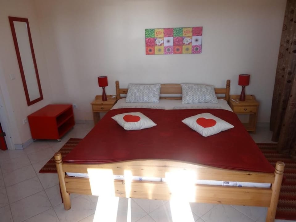 Wohnung mit herrlichem Meerblick Apartment in Šibenik-Knin County, Croatia
