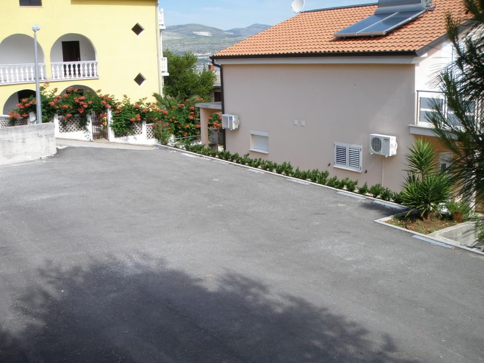 VILLA JELICA Apartment in Šibenik-Knin County, Croatia