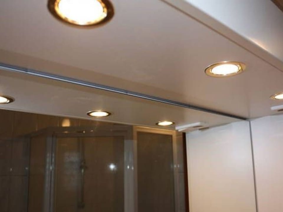 2. Etage Doppelbettzimmer ca.  20m² mit Balkon und Panoramameerblick Villa Mili Vacation rental in Šibenik-Knin County, Croatia