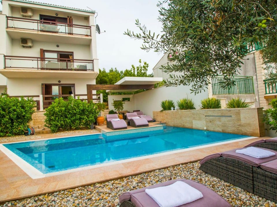 Wohnung Nia 2 Apartment in Okrug Gornji
