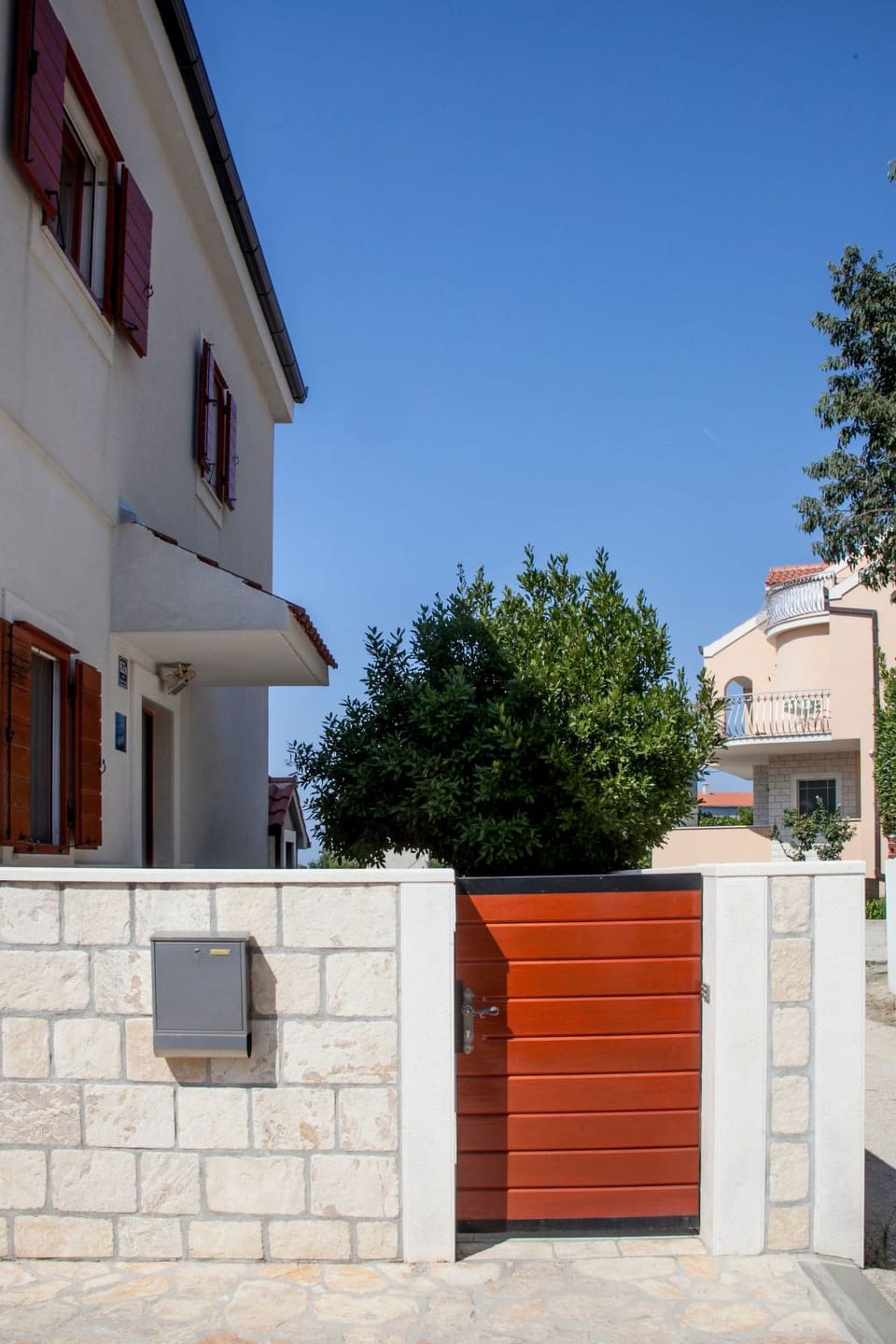 Haus in Mravince mit Whirlpool und Garten Vacation rental in Šibenik-Knin County, Croatia