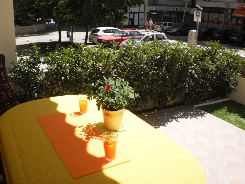 Moderne Ferienwohnung in Omiš mit Terrasse und G Apartment in Split-Dalmatia County