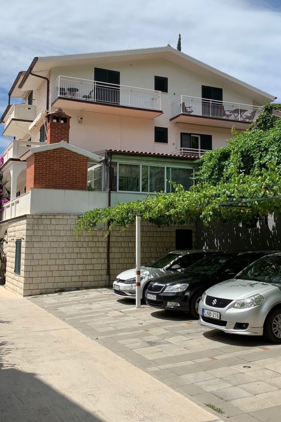 Wohnung in Duće mit Großem Balkon Apartment in Split-Dalmatia County