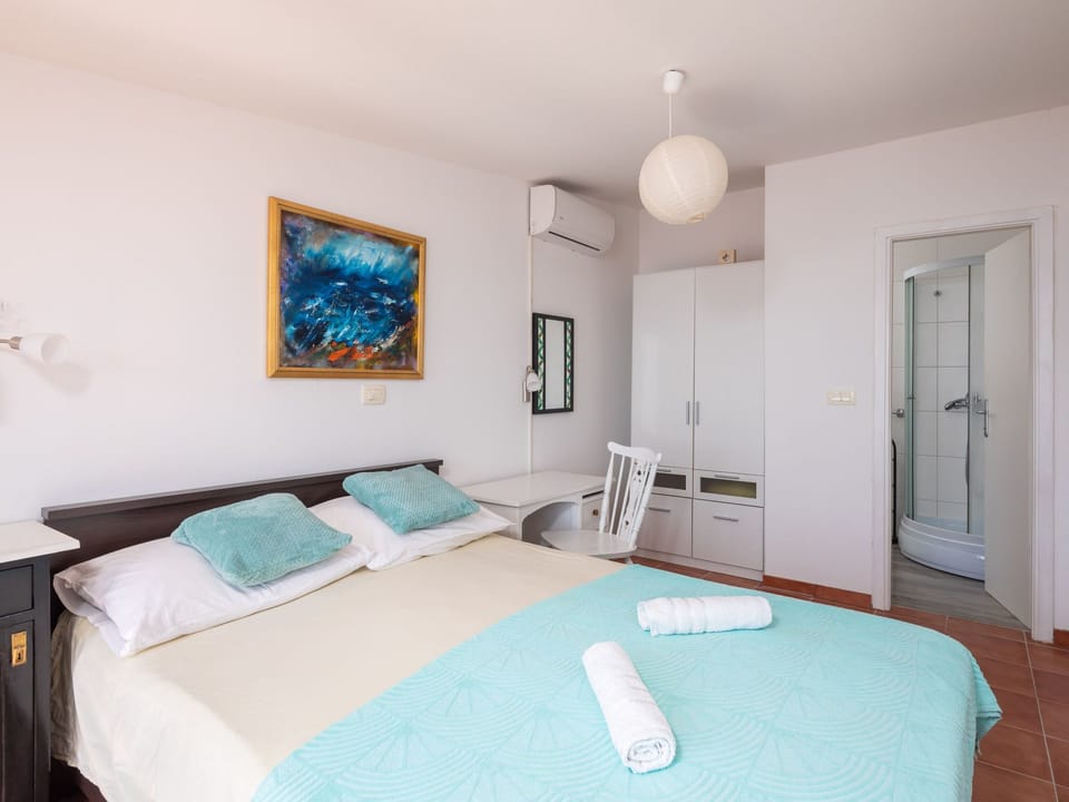 Mirabilis - Privates Strandhaus Vacation rental in Split-Dalmatia County