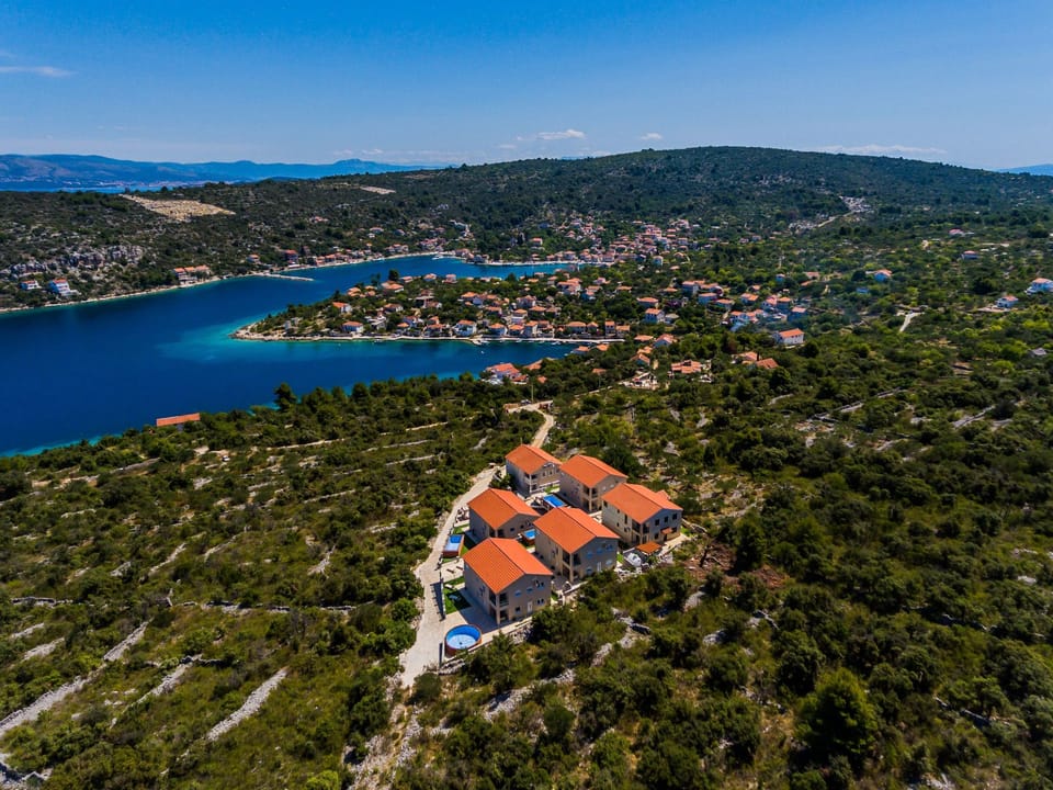 Olea Resort, Urlaub auf einer unberührten Paradiesinsel Apartment in Split-Dalmatia County
