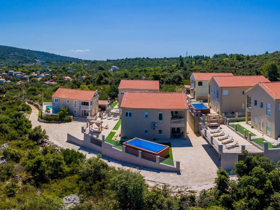 Appartement in Drvenik Veli mit Gemeinsamer Terrasse und Meerblick Apartment in Split-Dalmatia County