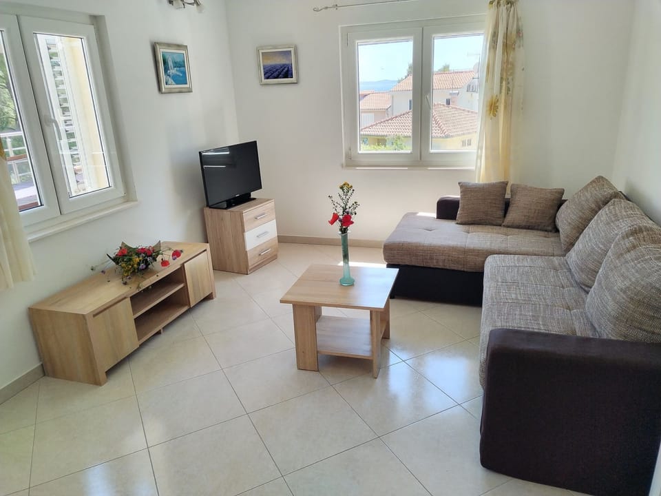 "Lile" mit Blick auf das Wasser Apartment in Split-Dalmatia County