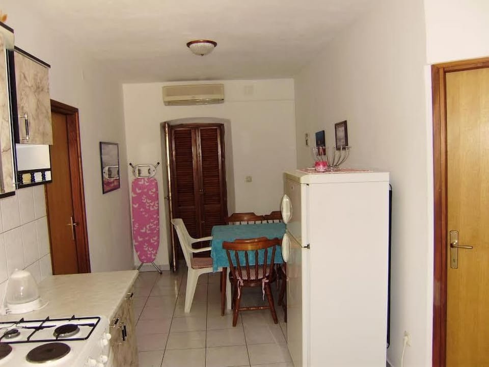 in Ivan Dolac mit Terrasse Apartment in Dubrovnik-Neretva County
