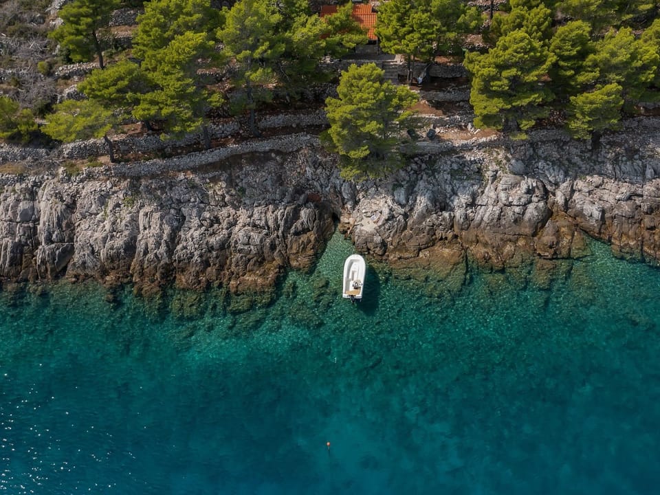 Haus in Općina Sućuraj mit Grill und Terrasse Vacation rental in Dubrovnik-Neretva County