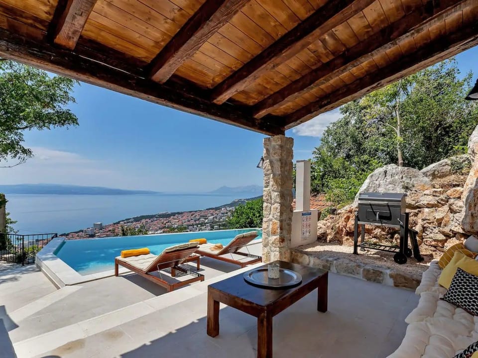 Villa Montes Vacation rental in Makarska
