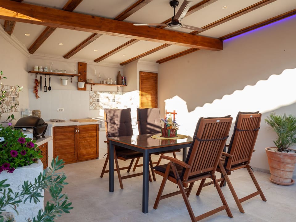 Villa Marieta - privater Pool und unvergessliche Aussicht Vacation rental in Makarska