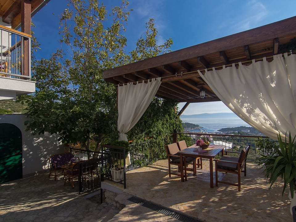Haus Prezenca Vacation rental in Makarska