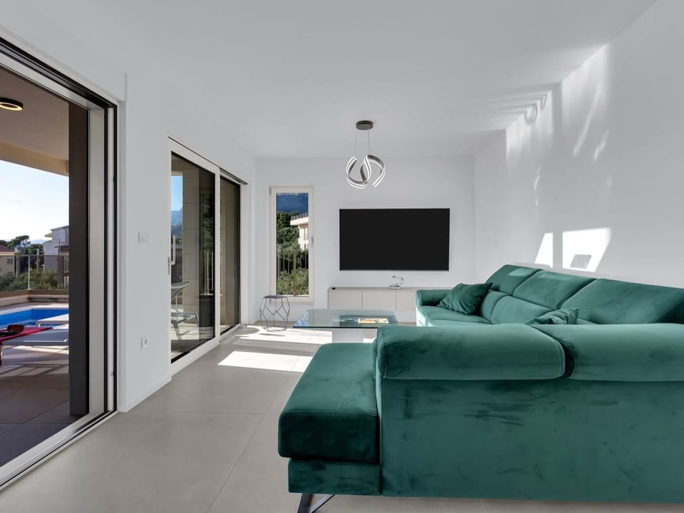 Apartman DeLux with private pool Apartment in Tučepi