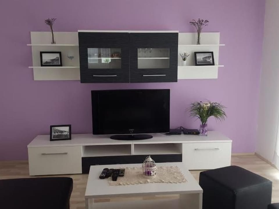 Ruhige Wohnung 100 Meter vom Strand entfernt Apartment in Split-Dalmatia County