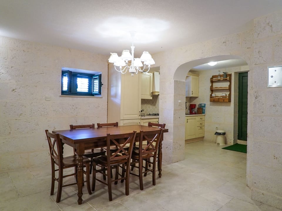 in Zagvozd mit Privatem Pool Vacation rental in Split-Dalmatia County