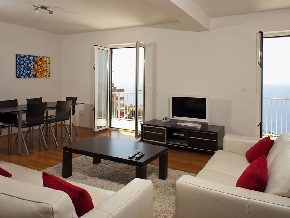Wohnung mit Blick auf das Wasser Apartment in Cavtat
