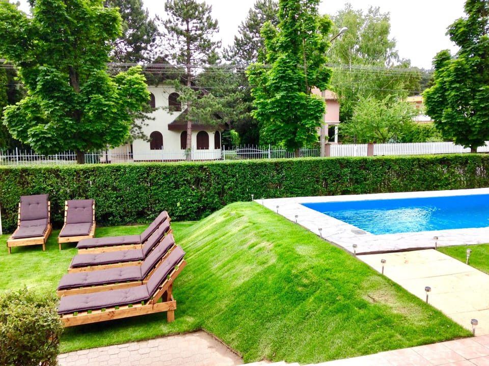Großes Ferienhaus in Siófok mit Privatem Pool Vacation rental in Siófok