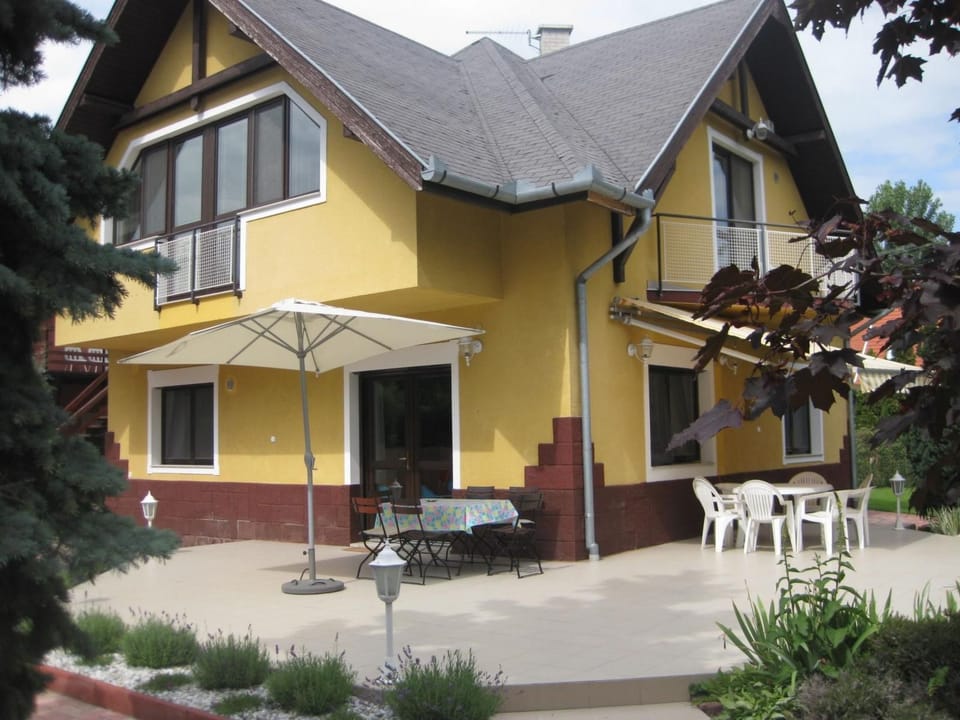 Hannabella mit gemeinschaftlichem Pool Vacation rental in Hungary