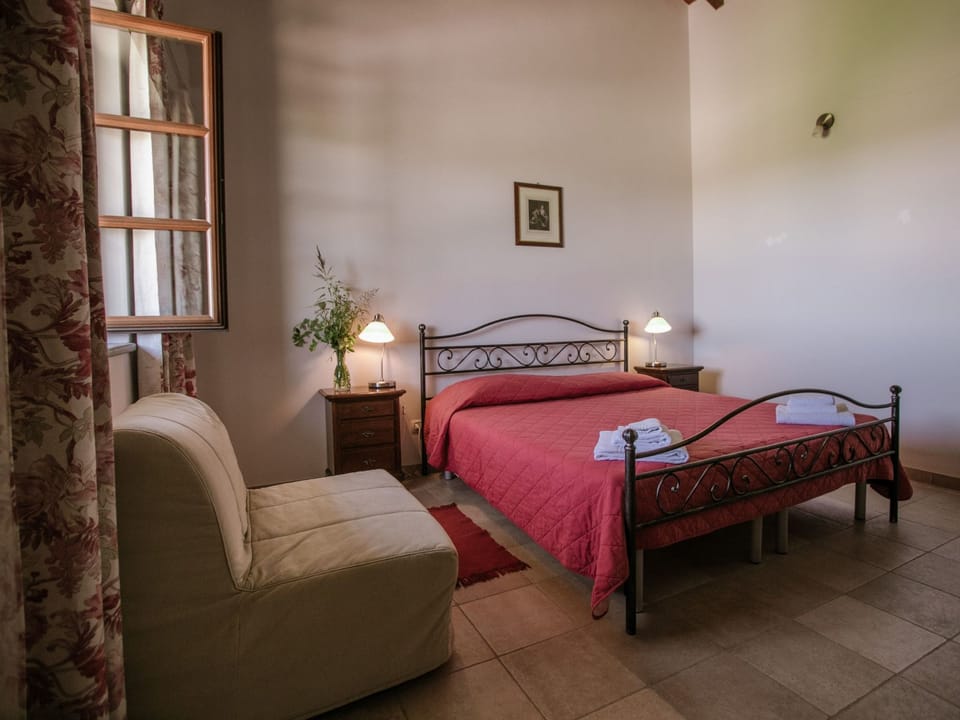 'Barbera' mit Pool Apartment in Piedmont