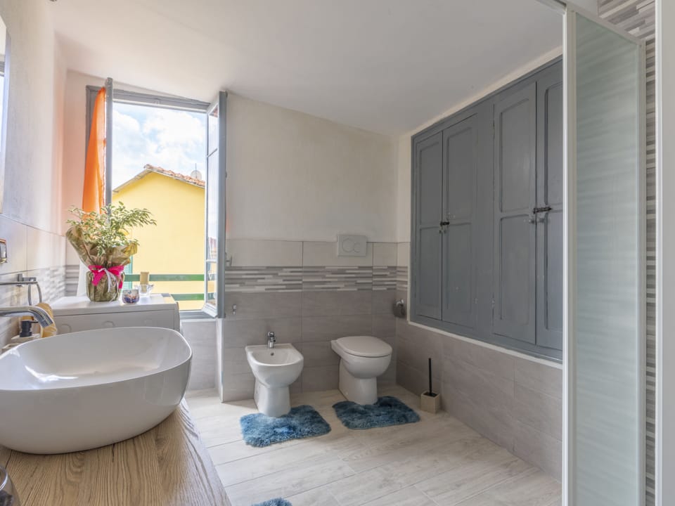 Bathroom / Wellness