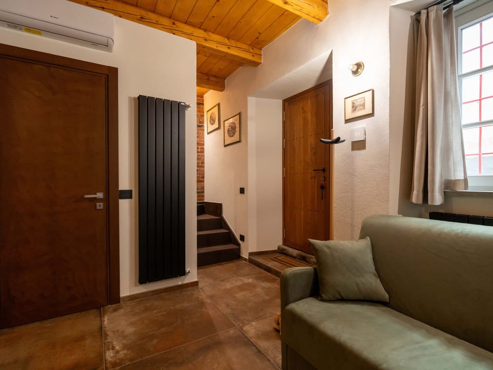 Bella Ciao n 1 by Holiday World Apartment in Verbania