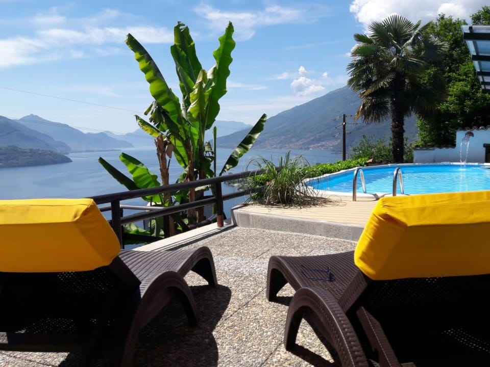 Trebbiano Apartment in Colico