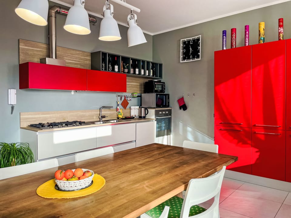 Kitchen / Dining Room