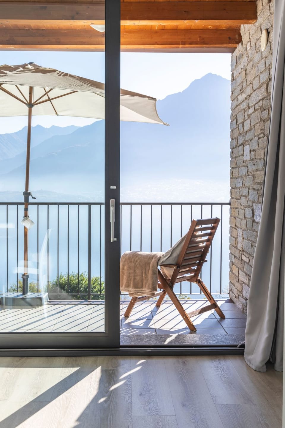 Orchidea Apartment in Domaso