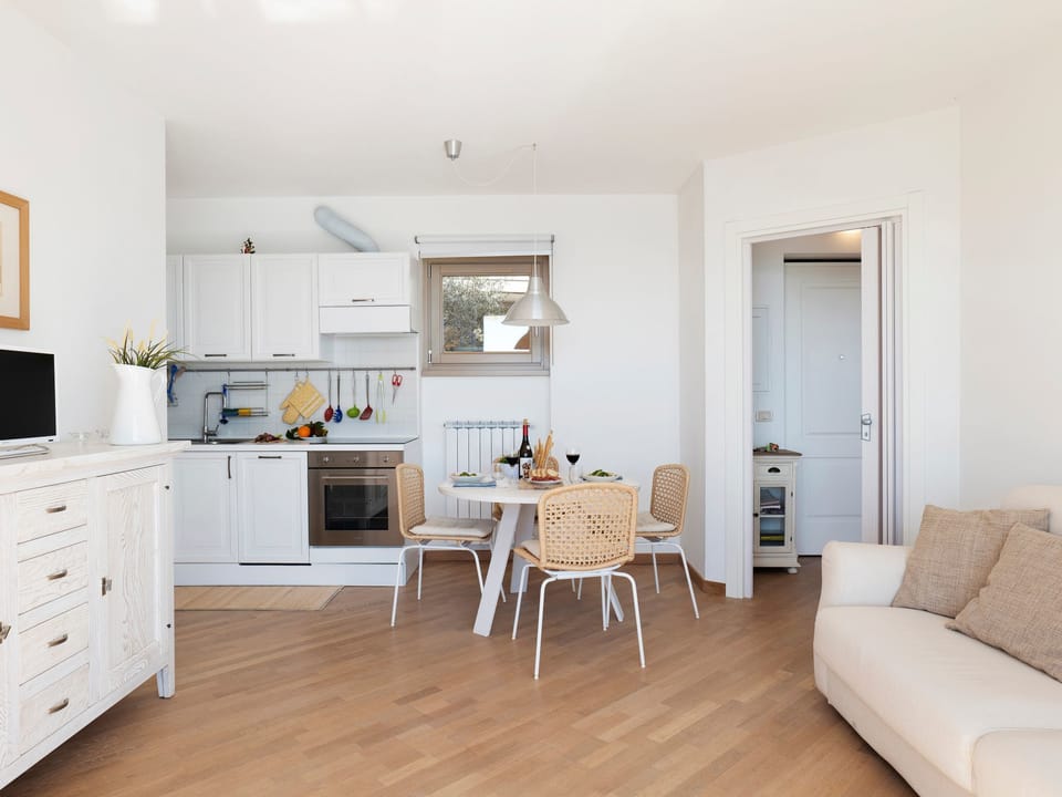 'Cezanne Apartment in Province of Brescia
