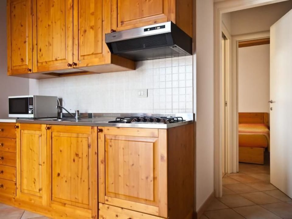 Die Wohnung befindet sich im Erdgeschoss Apartment in Province of Brescia