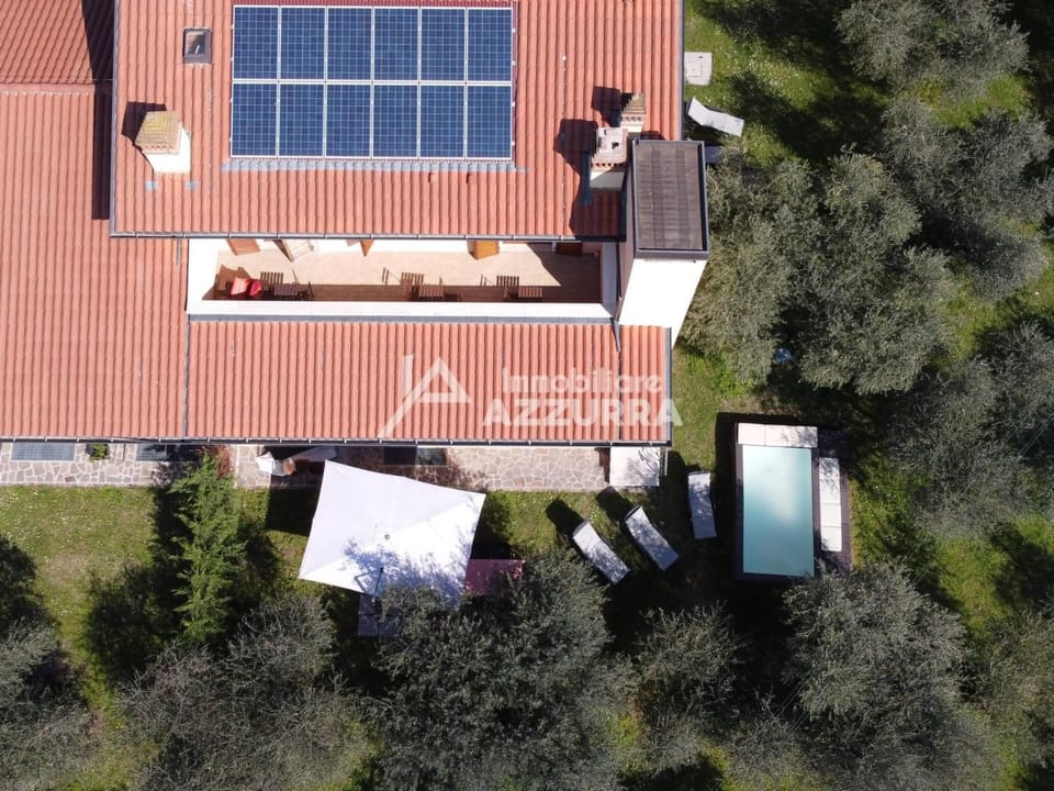 Villa i Roccoli, zwischen Olivenbäumen mit priva Vacation rental in Bardolino