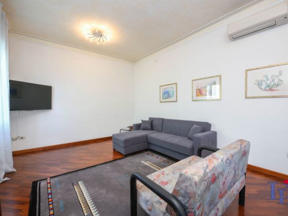 Desenzanoloft Villa Palm Garda Beach Vacation rental in Desenzano del Garda