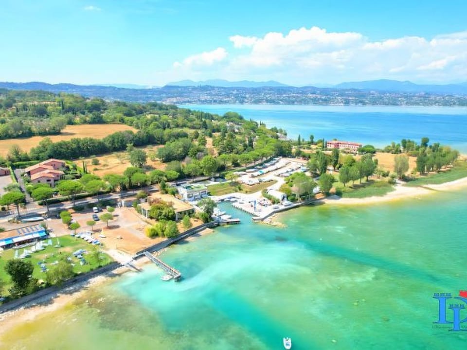 DesenzanoLoft Aurelia – Familienapartment mit Pool Apartment in Lake Garda