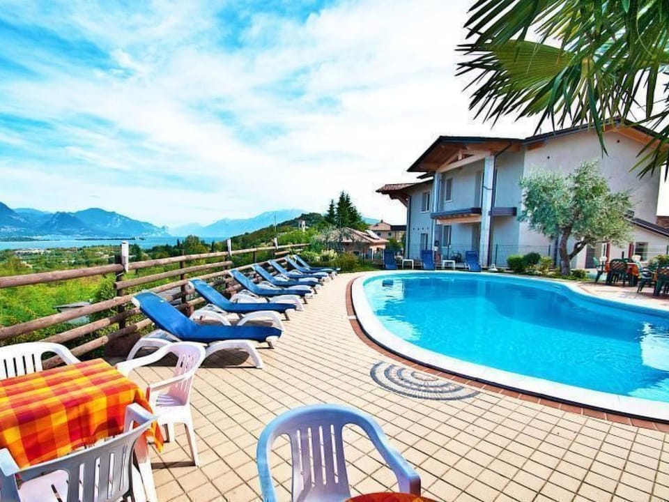 "Zweizimmerwohnung 3 Personen Apartment in Manerba del Garda