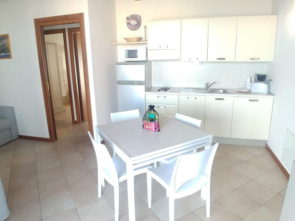 Zweizimmerwohnung Standard Plus Apartment in Lake Garda