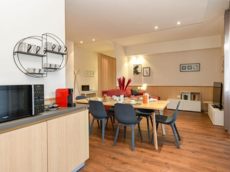 Kitchen / Dining Room