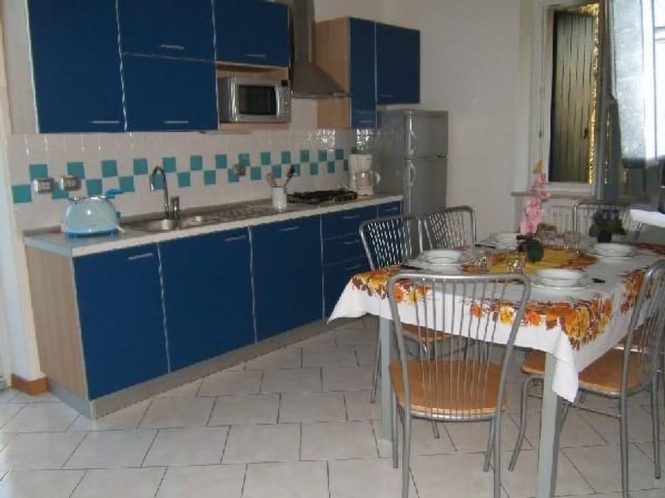 Blue Apartment in Brenzone sul Garda
