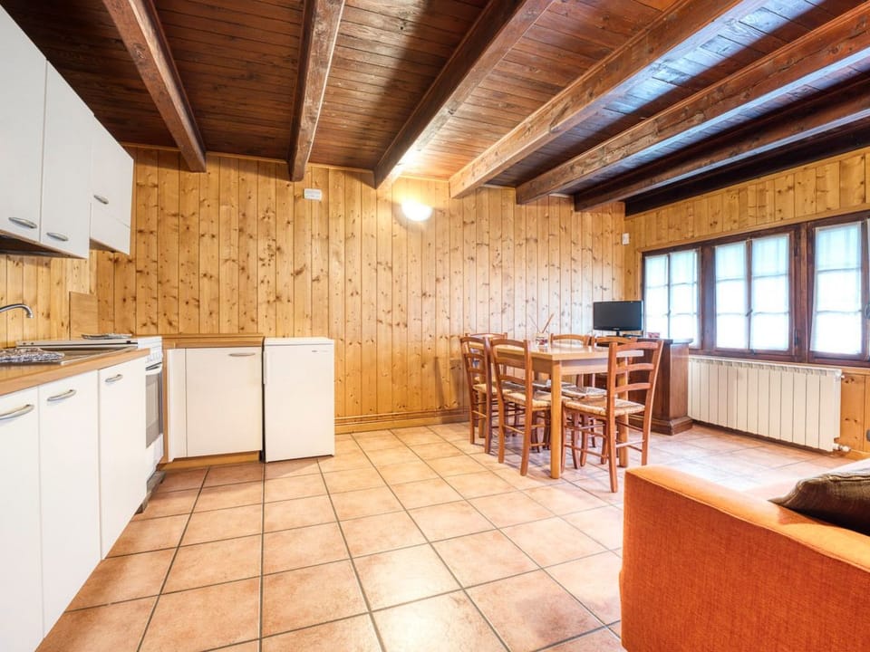 Wohnung im Dorfzentrum Ronco 2 Apartment in Macugnaga