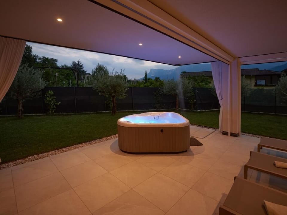 Fewo mit Pool, Sauna und Whirlpool Apartment in Trentino-South Tyrol